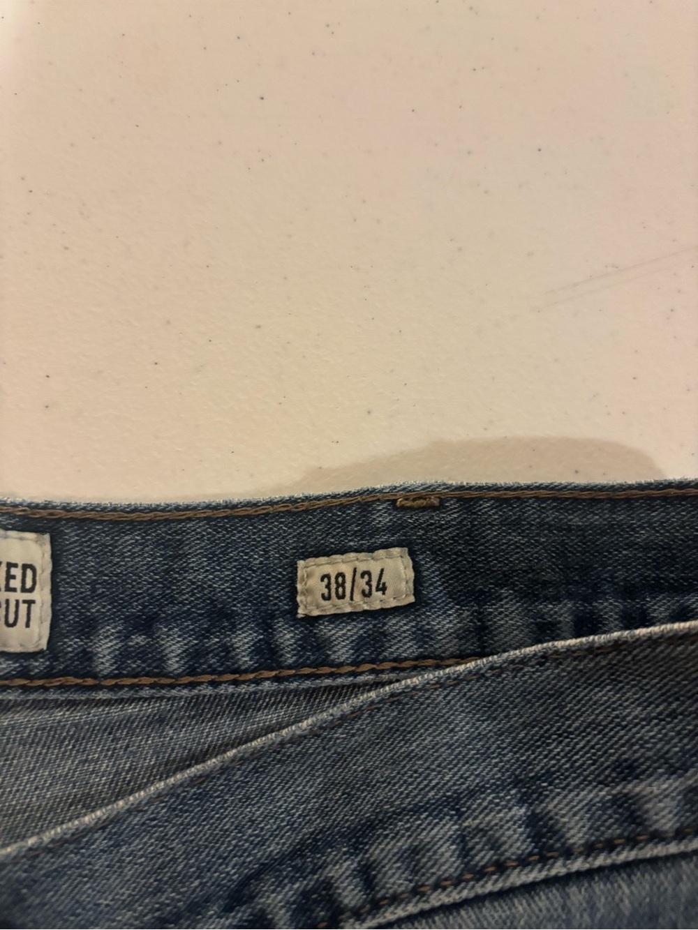 Ariat Legacy M4 Men’s Size 38x34 Relaxed Boot Cut Faded Blue Denim Jeans - Picture 6 of 7